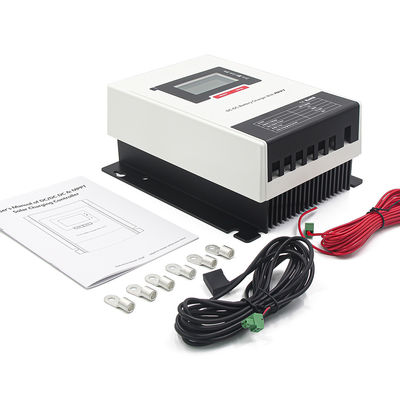 良い値段 IP32 DC DC 充電器 MPPT 太陽電池充電器 30A 軽量 12 / 24Vdc 定位電圧 オンライン